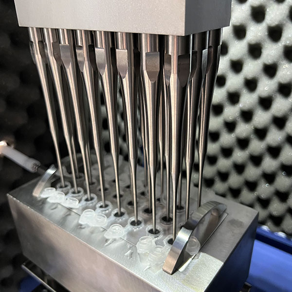 Ultrasonic crusher